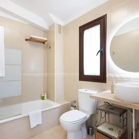 شقة Home2book Enchanting Seaviews Duplex, Pool&terrace كانديلاريا